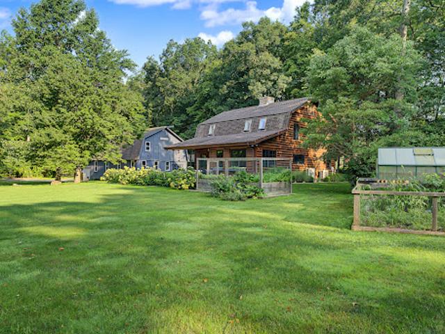 House for sale in North Stonington, Connecticut