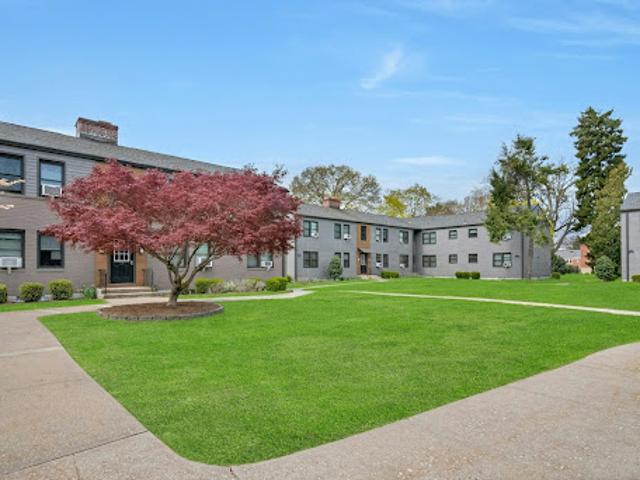House for sale in Tarrytown