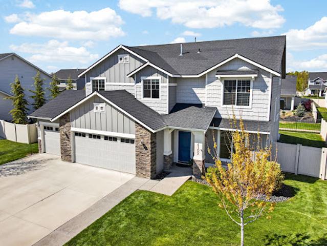House for sale in Eagle, Idaho