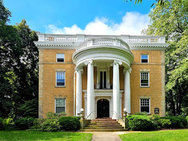 House for sale in Oak Hill, New York