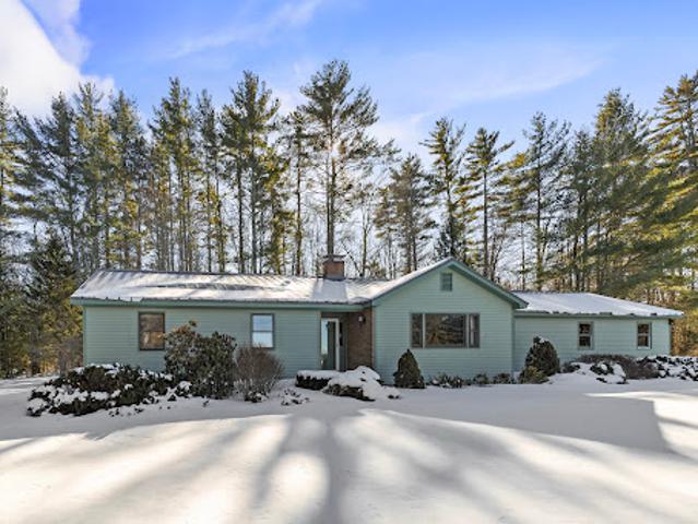 House for sale in New Hampshire