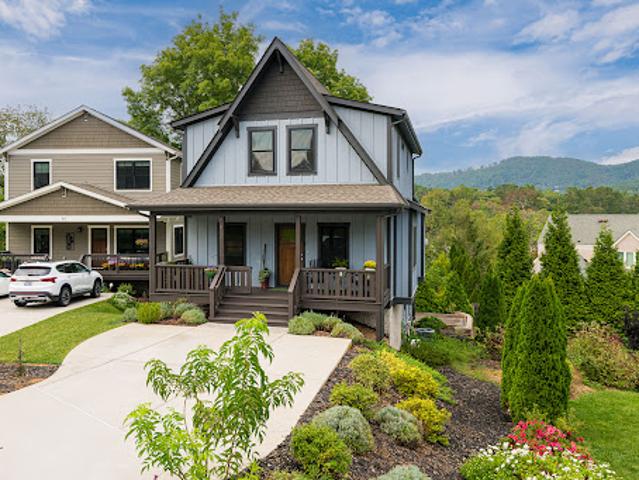 House for sale in Asheville, North Carolina