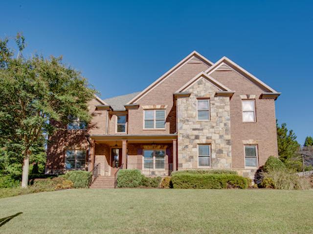 House for sale in Suwanee, Gwinnett County