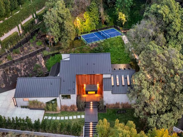 House for sale in Bel Air