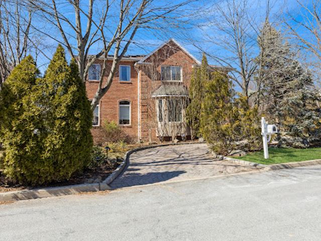 House for sale in Englewood Cliffs