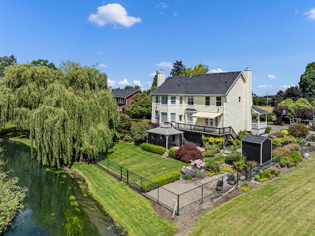 House for sale in Puyallup, Washington