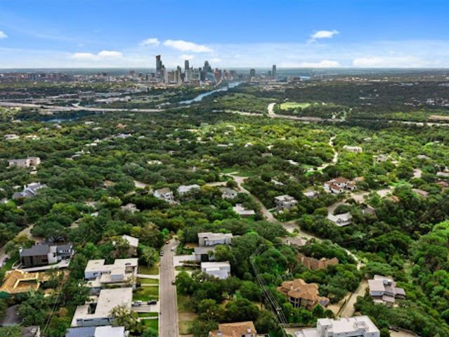 House for sale in Austin