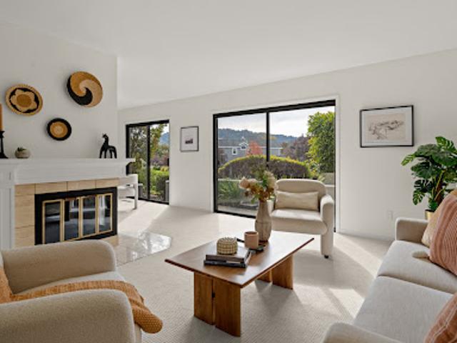 House for sale in Greenbrae, Marin County
