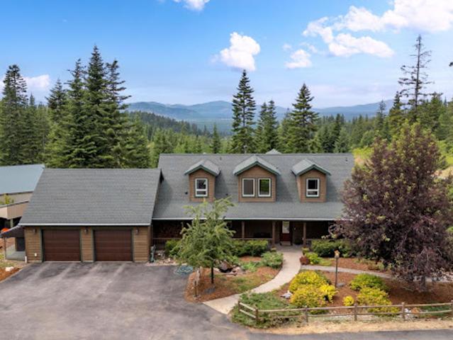 House for sale in Hayden House for sale in Hayden