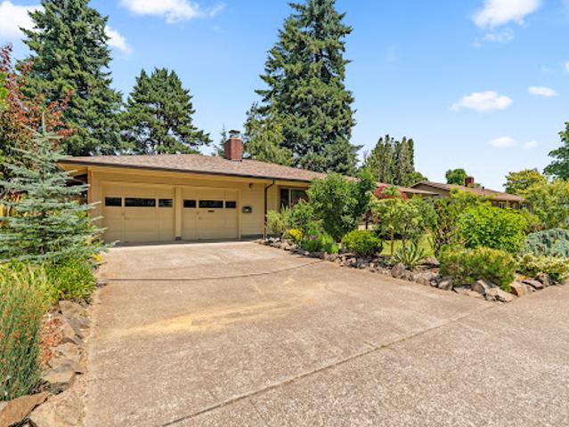 House for sale in Oregonia
