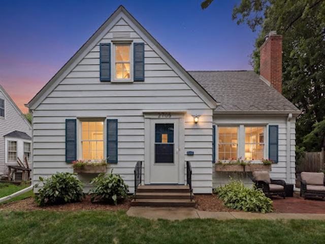House for sale in Hennepin, Minnesota
