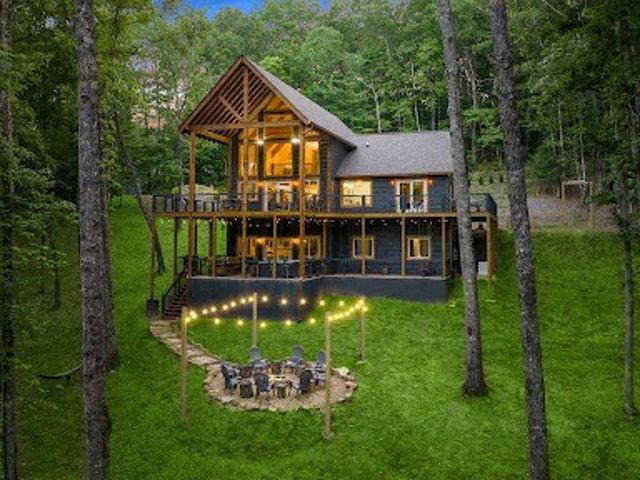 House for sale in Blue Ridge, Georgia