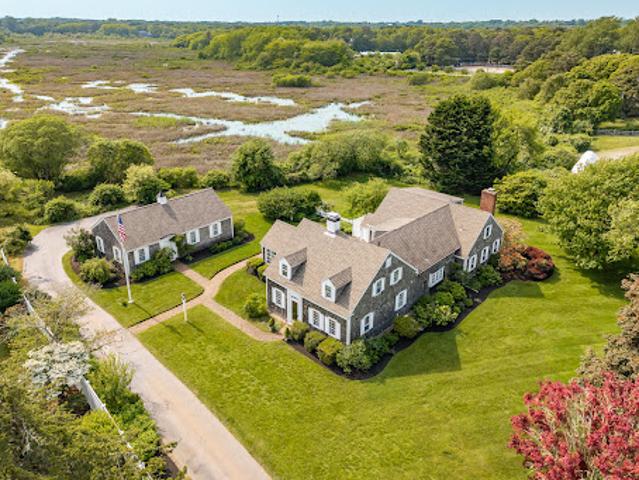 House for sale in Harwich Port House for sale in Harwich Port