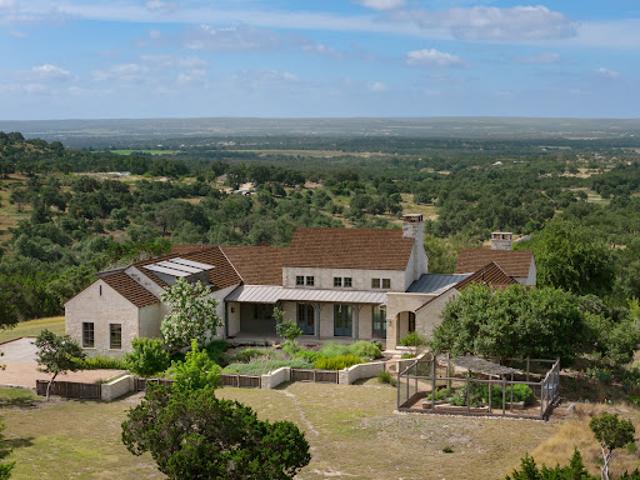 House for sale in Fredericksburg, Gillespie County