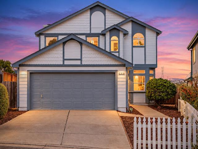 House for sale in Crockett, Contra Costa County