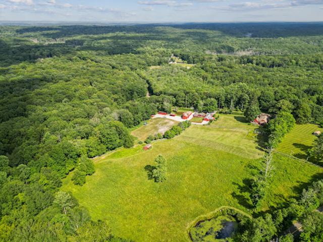 House for sale in Killingworth, Connecticut