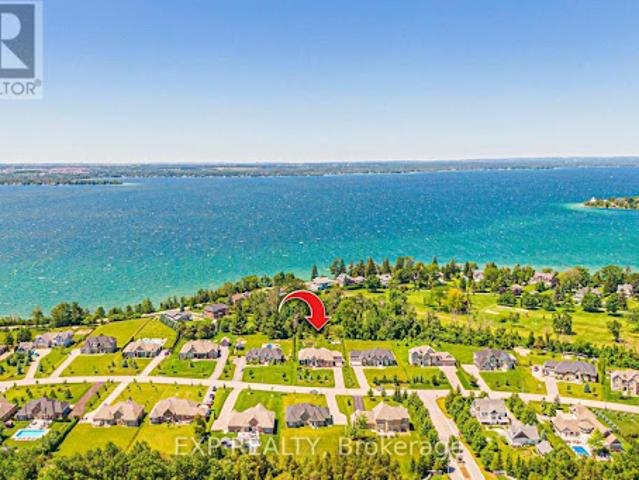 House for sale in Georgina