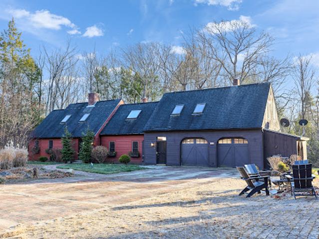 House for sale in New Hampshire