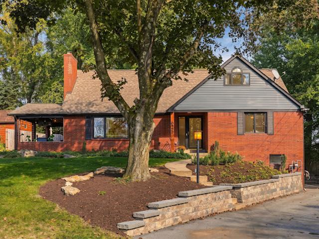 House for sale in Pittsburgh, Allegheny County