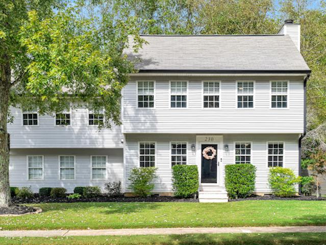 House for sale in Roswell, Georgia