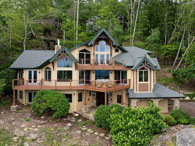 House for sale in Yancey, North Carolina