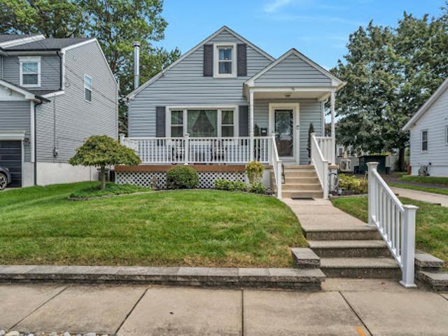 House for sale in Oaklyn, New Jersey