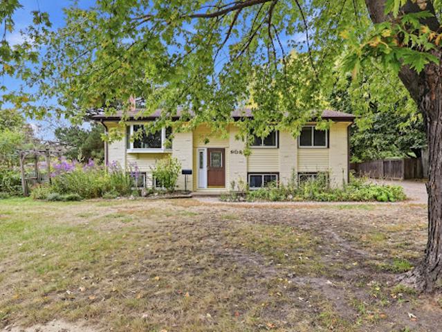 House for sale in Minneapolis, Hennepin County