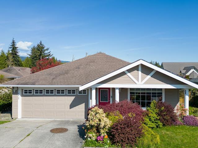 House for sale in Sechelt