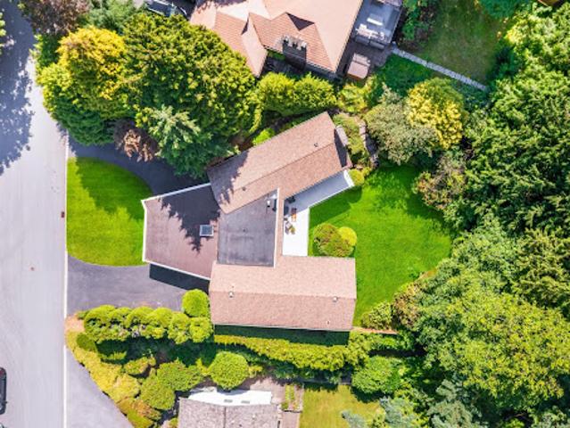 House for sale in North Vancouver House for sale in North Vancouver