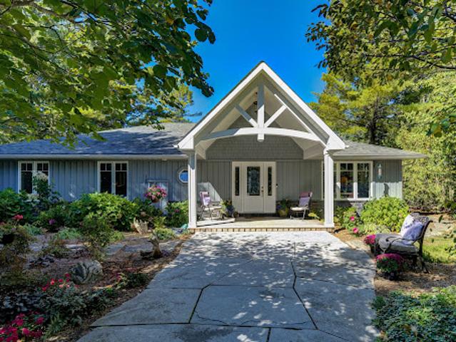 House for sale in Wasaga Beach, Ontario
