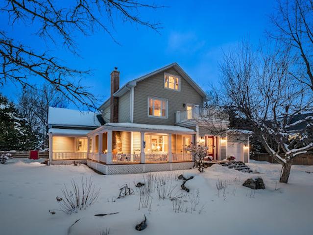 House for sale in Memphrémagog, Quebec