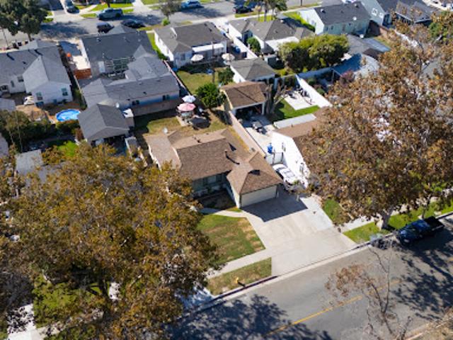House for sale in Lakewood, Los Angeles County