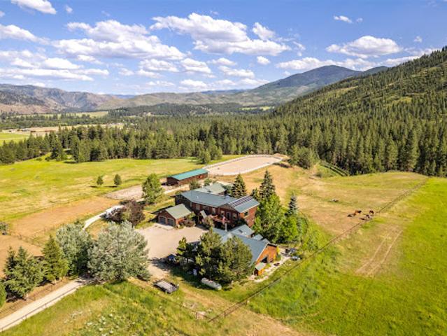 House for sale in Peoria, Illinois