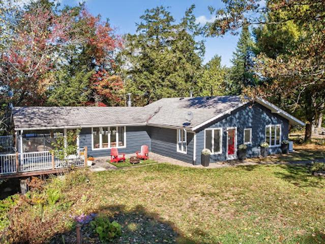House for sale in Parry Sound, Ontario