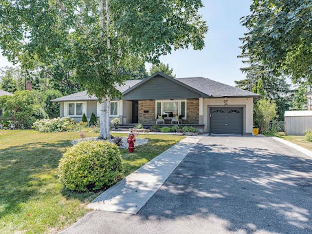 House for rent in Ancaster, Ontario