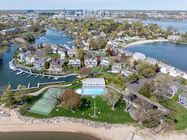 House for rent in Cos Cob, Connecticut