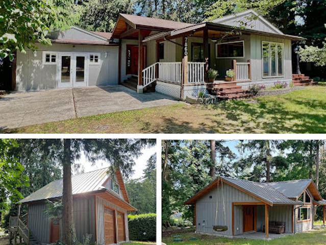 House for sale in Halfmoon Bay