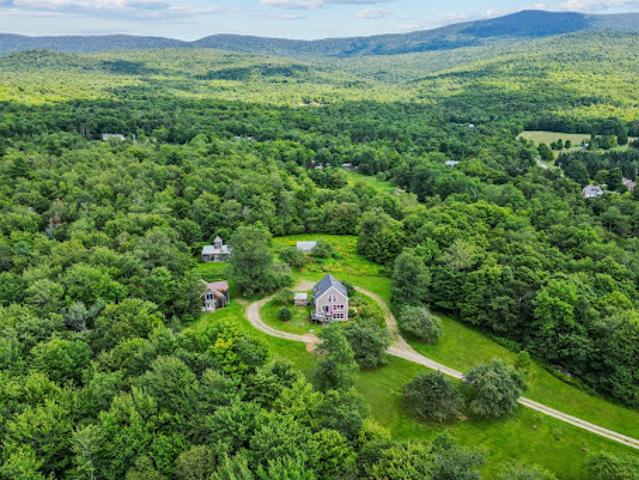 House for sale in Bristol, Vermont