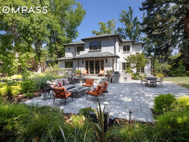 House for sale in Menlo Park, California