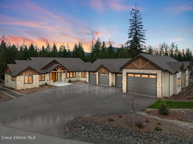 House for sale in Hayden, Idaho
