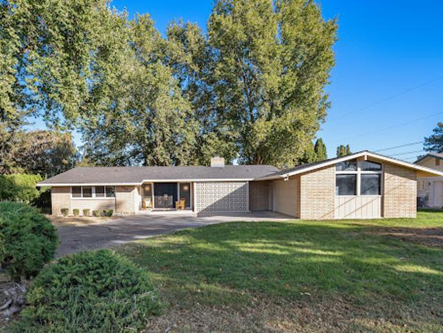 House for sale in Kennewick, Benton County