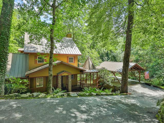 House for sale in Highlands, North Carolina