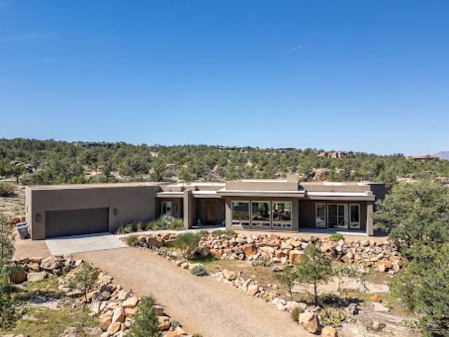 House for sale in Dammeron Valley, Utah