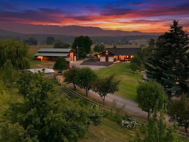 House for sale in Ravalli, Montana