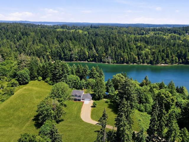 House for sale in Washington