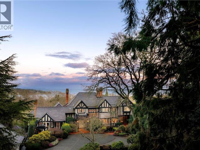 House for sale in Oak Bay, British Columbia