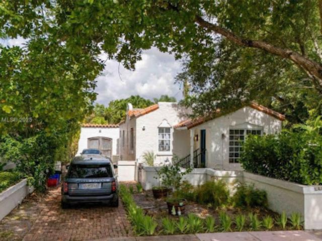 House for sale in Coral Gables, Florida