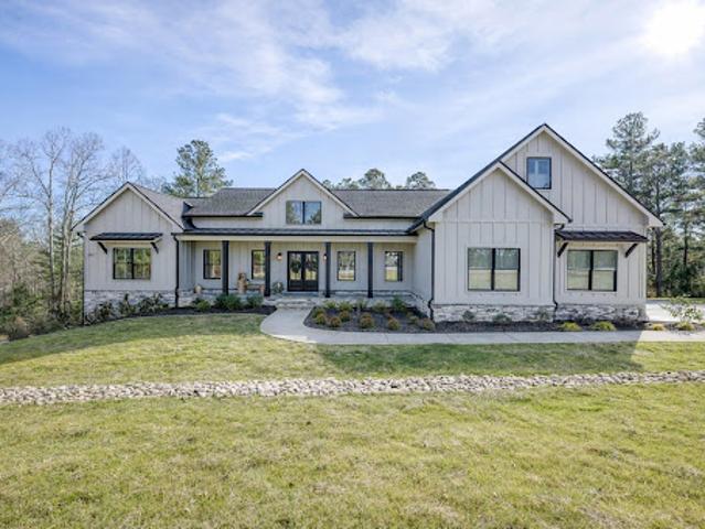House for sale in Blairsville, Georgia