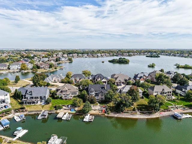 House for sale in Plainfield, Illinois