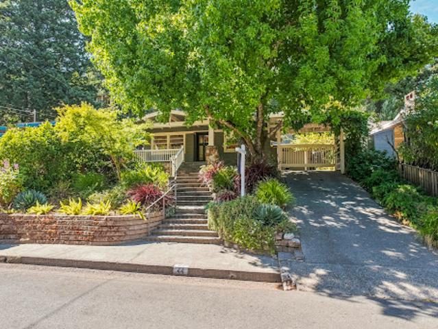 House for sale in Greenbrae, California